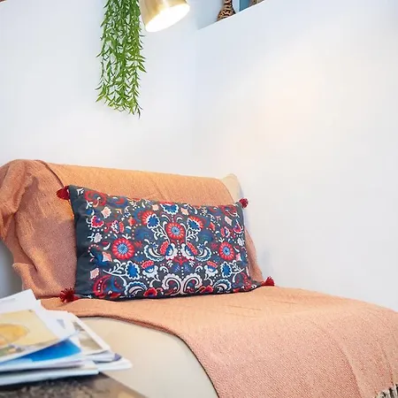 The Arcade Apartment *